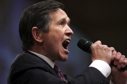 denniskucinich-captionchallenge.jpg
