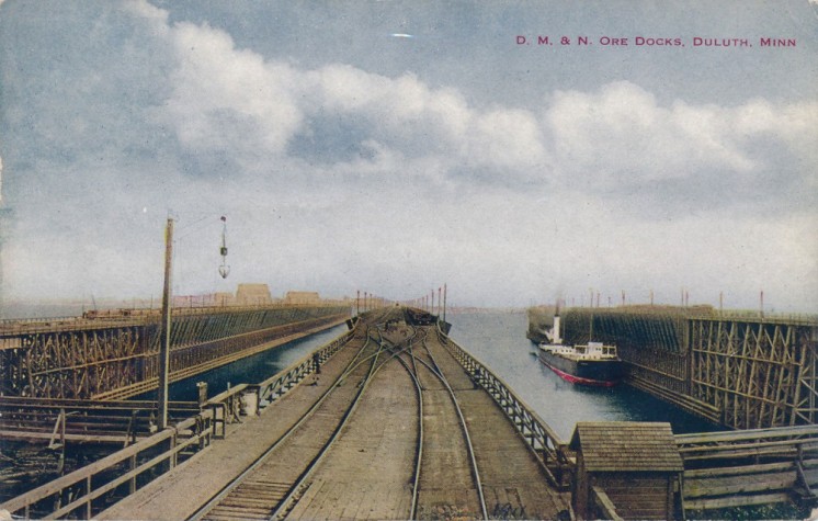 D.M. & N Ore Dock in 1911