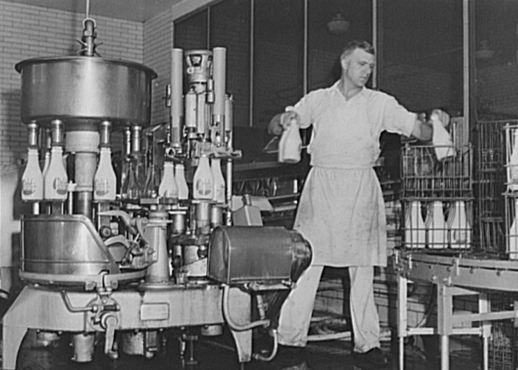 Bottling Milk 1941