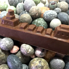 chocolate boat