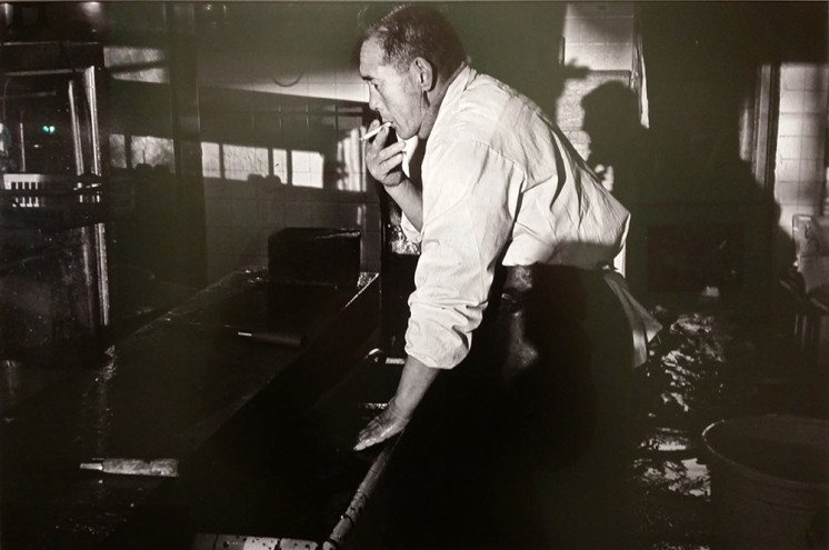 Zushi fishmonger, January 1977