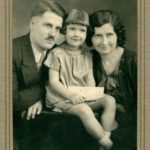 Mystery Photo #41: Family Portrait from the Zweifel Studio