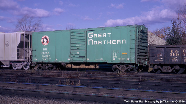 Great Northern Railway 27280 Glacier Green Paint 40 Foot Boxcar 1967