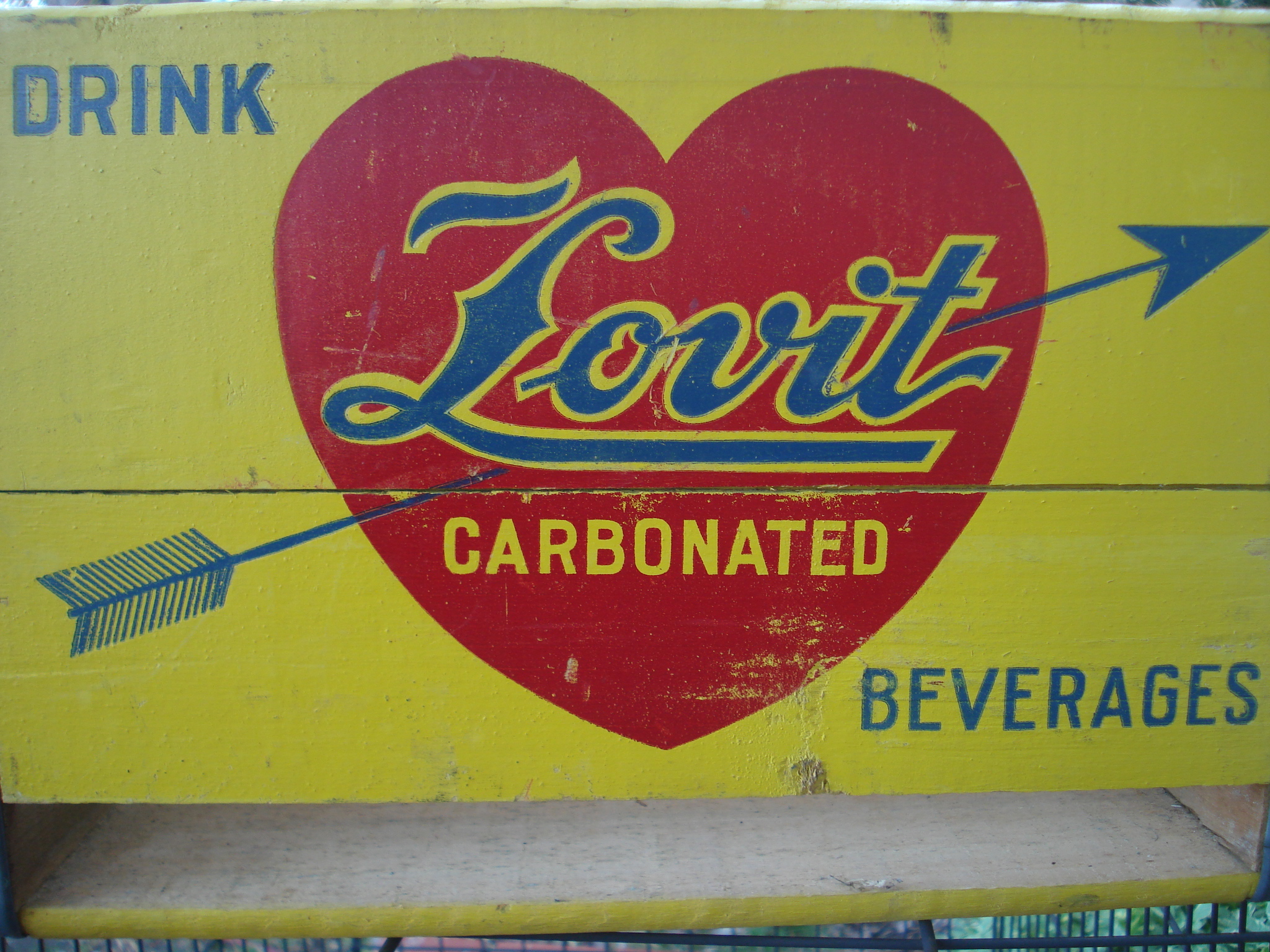 Lovit Beverages