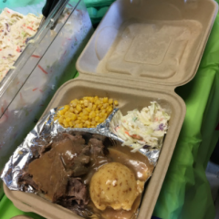 Picture of the roast beef dinner in carryout container