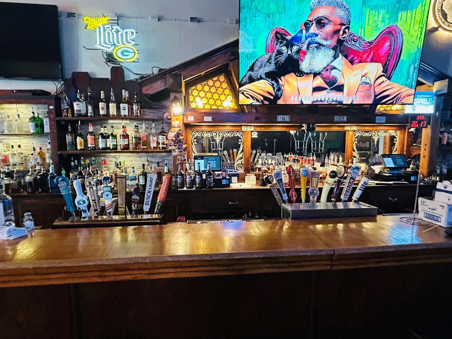 Henry's Bar