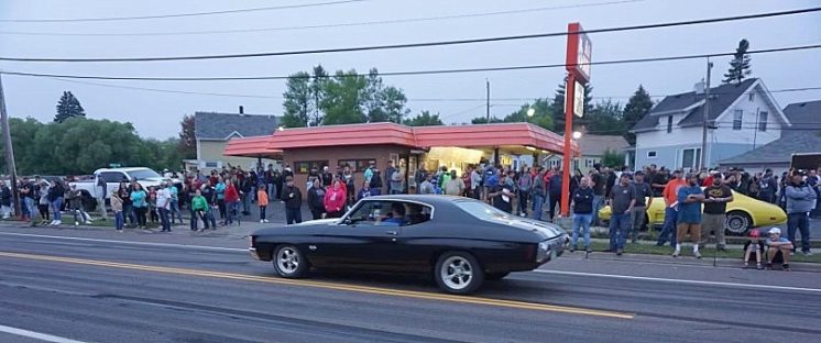 Hot Rod at A & Dubs
